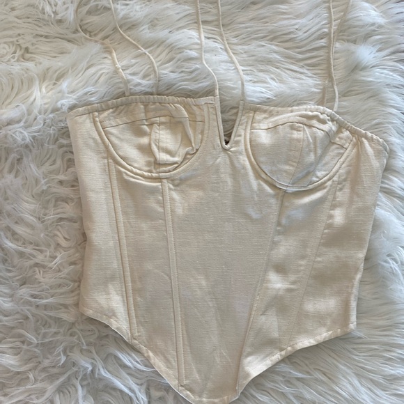 NWT ✨Lioness Corset Top Size Small✨. Off White - Picture 1 of 8